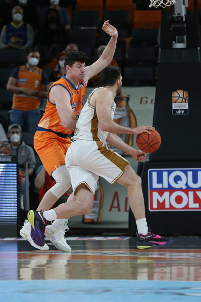 让他产生 让他产生