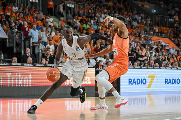 前锋的成长 前锋的成长